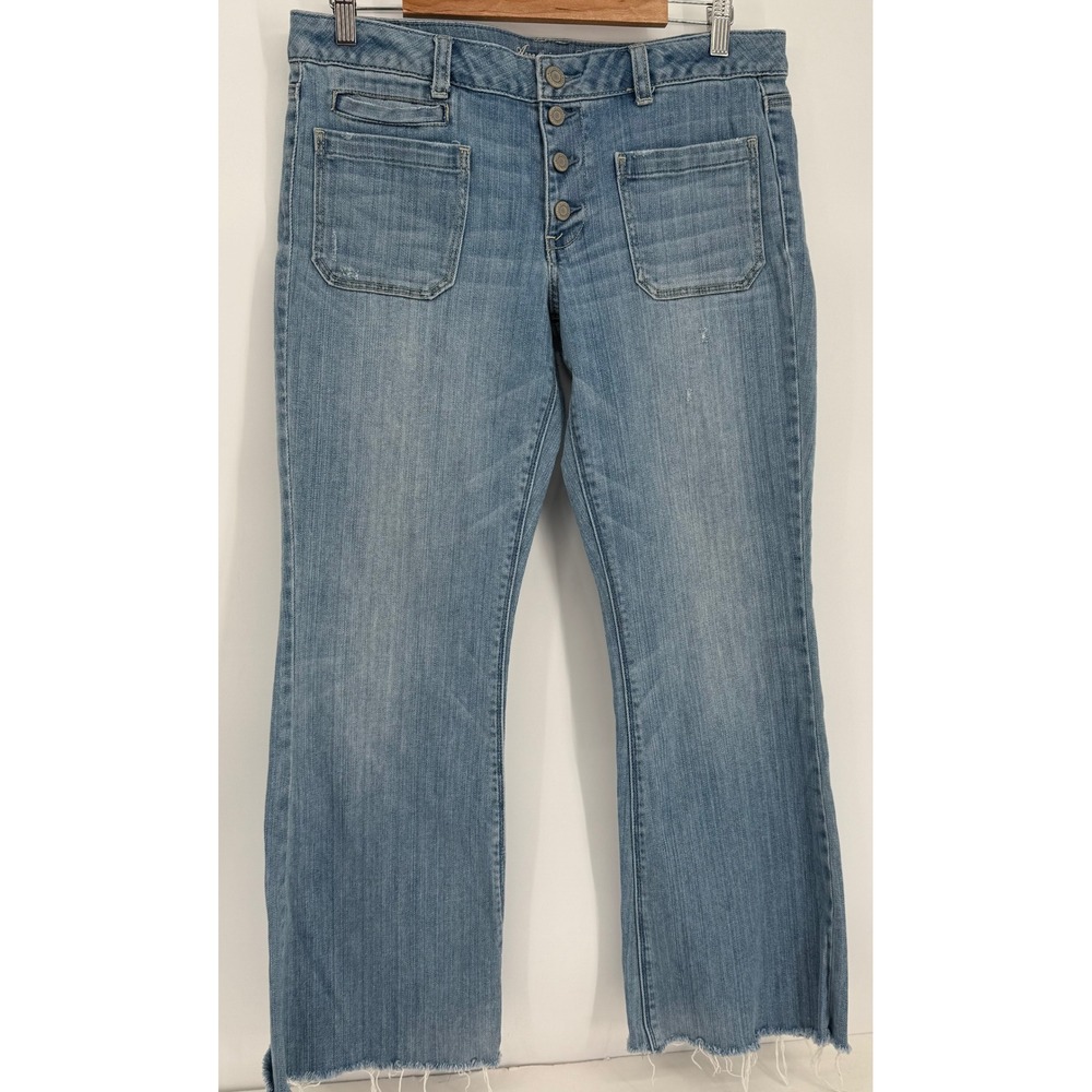 American Eagle Vintage Flare Jeans Light Wash Button Fly Raw Hem Regular Sz‎ 12